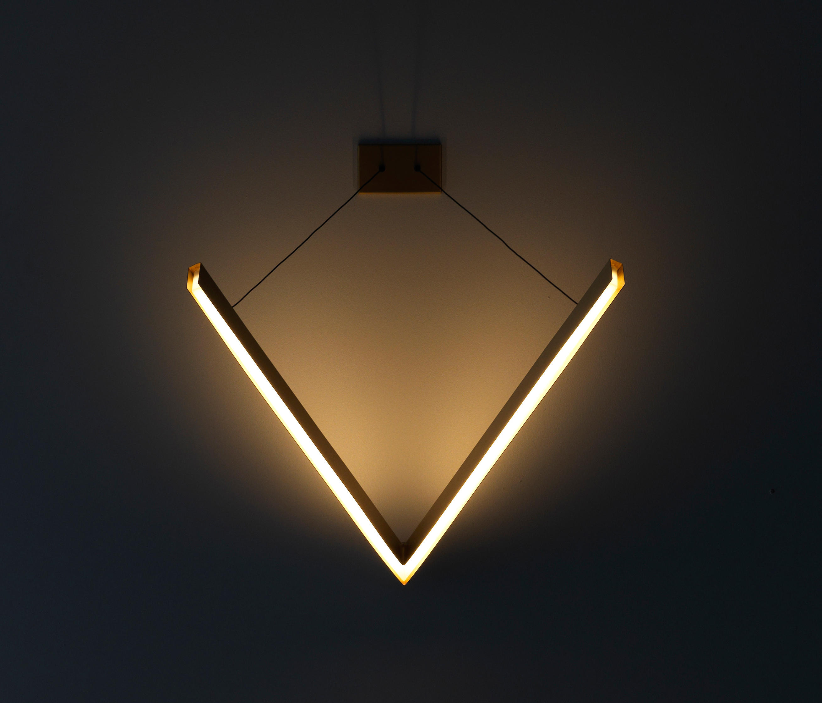 Wall-light13